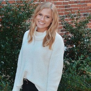 Meet your Posher, Lorianna